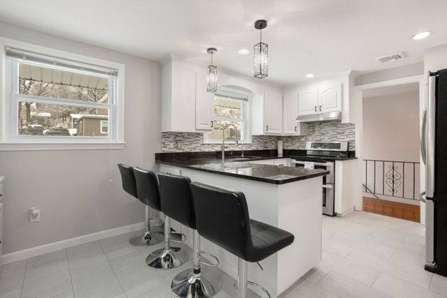 51 Spring St, Stoneham, MA 02180