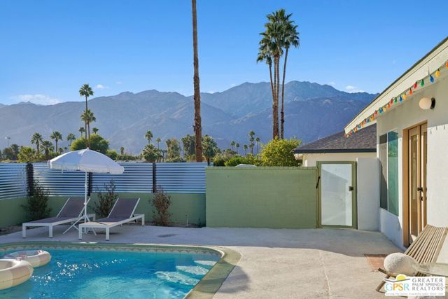 3864 E Calle San Raphael, Palm Springs, CA 92264