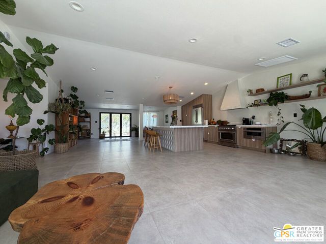 3864 E Calle San Raphael, Palm Springs, CA 92264