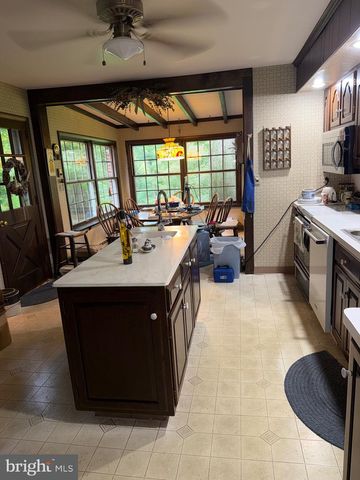 247 YARMOUTH LN, Media, PA 19063
