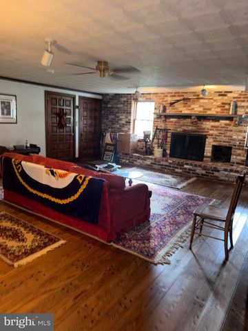 247 YARMOUTH LN, Media, PA 19063