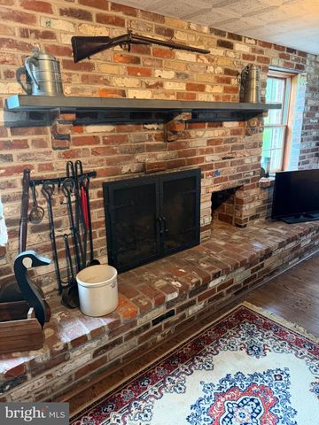 247 YARMOUTH LN, Media, PA 19063
