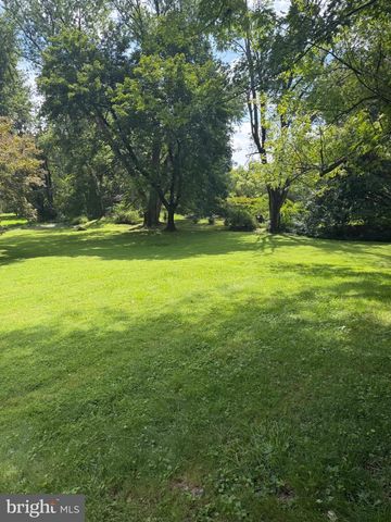 247 YARMOUTH LN, Media, PA 19063