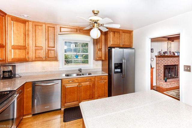 3617 Hermitage DR, Portsmouth, VA 23703