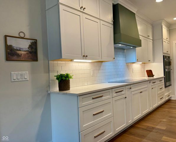 836 Justine W, Indianapolis, IN 46234