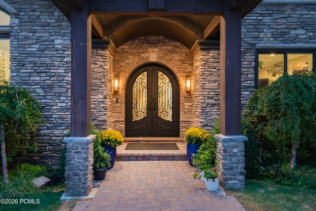 2373 E Bear Hills Circle, Draper, UT 84020