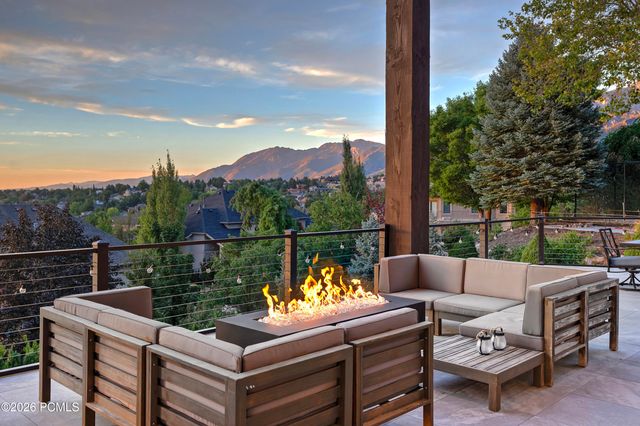 2373 E Bear Hills Circle, Draper, UT 84020