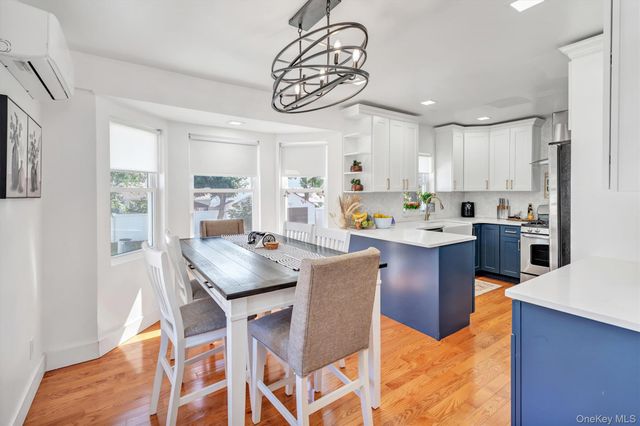 159 Southside Avenue, Freeport, NY 11520