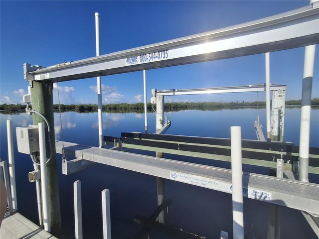 150 MARTINIQUE ROAD 277, North Port, FL 34287