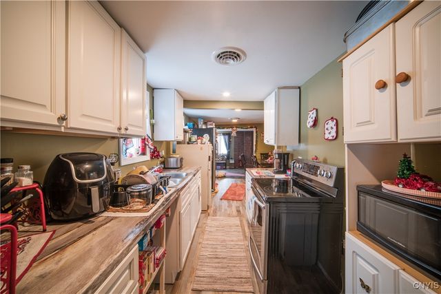 1360 County Route 3, Hannibal, NY 13074