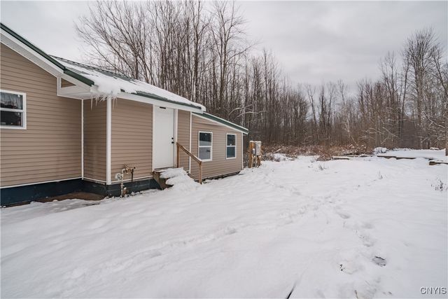 1360 County Route 3, Hannibal, NY 13074