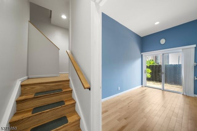 300 Gorge Rd 38, Cliffside Park Boro, NJ 07010