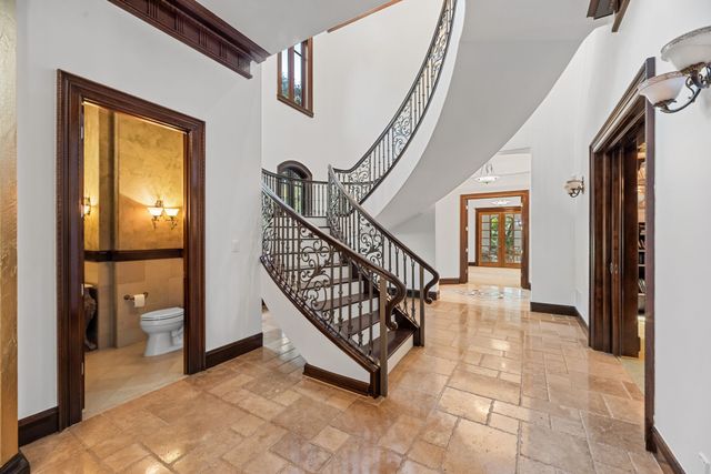 4505 Tour 18 Drive, Flower Mound, TX 75022