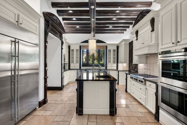 4505 Tour 18 Drive, Flower Mound, TX 75022