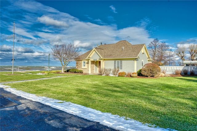 150 Regatta Drive, Webster, NY 14580