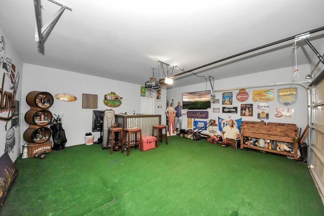 6259 El Topacio Drive, Houston, TX 77048