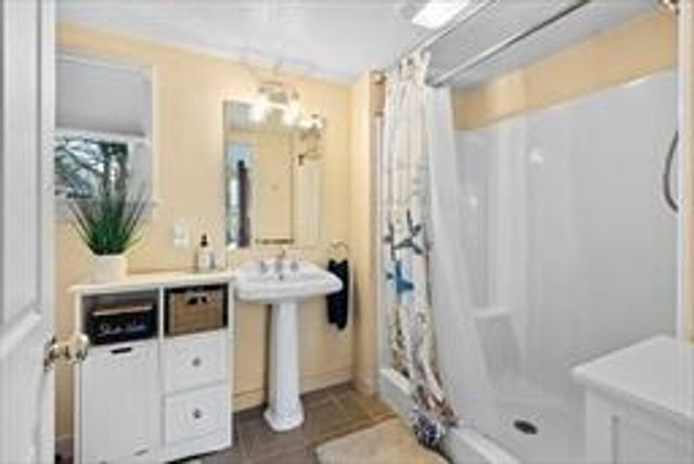 168 N Shore Boulevard 12, East Sandwich, MA 02537
