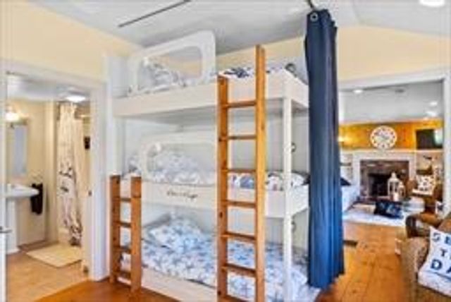 168 N Shore Boulevard 12, East Sandwich, MA 02537