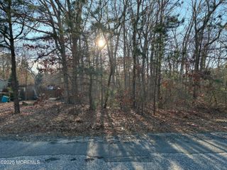 46 Harpoon Drive, Barnegat, NJ 08005