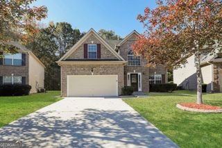 7677 Bowhead Court, Fairburn, GA 30213