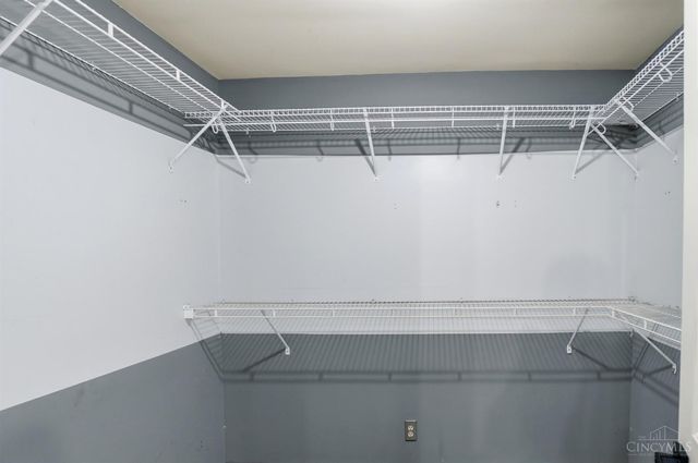 9959 Mckelvey Road, Springfield Twp., OH 45231