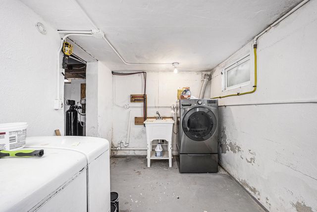 524 CONTINENTAL RD, Hatboro, PA 19040