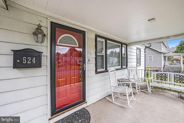 524 CONTINENTAL RD, Hatboro, PA 19040