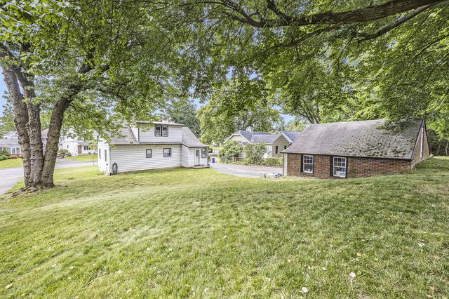 524 CONTINENTAL RD, Hatboro, PA 19040