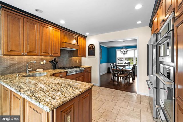 414 ASPEN CT, Medford, NJ 08055