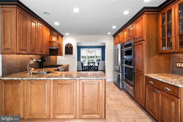 414 ASPEN CT, Medford, NJ 08055