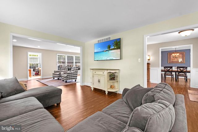 414 ASPEN CT, Medford, NJ 08055