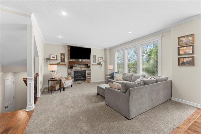 20573 W 112 Terrace, Olathe, KS 66061