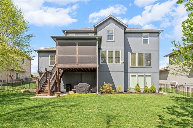 20573 W 112 Terrace, Olathe, KS 66061