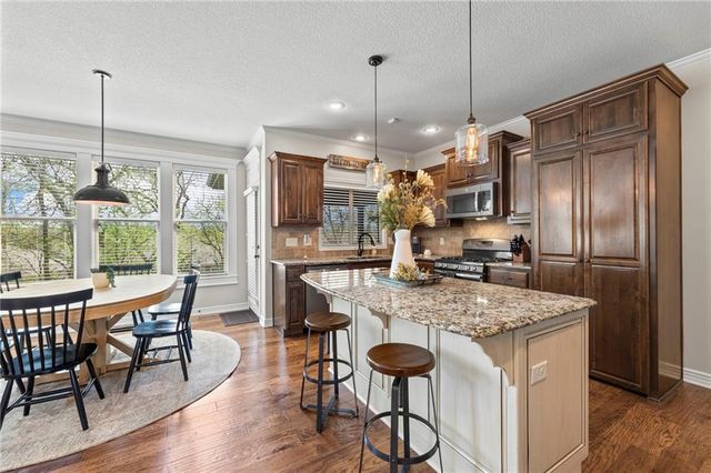 20573 W 112 Terrace, Olathe, KS 66061