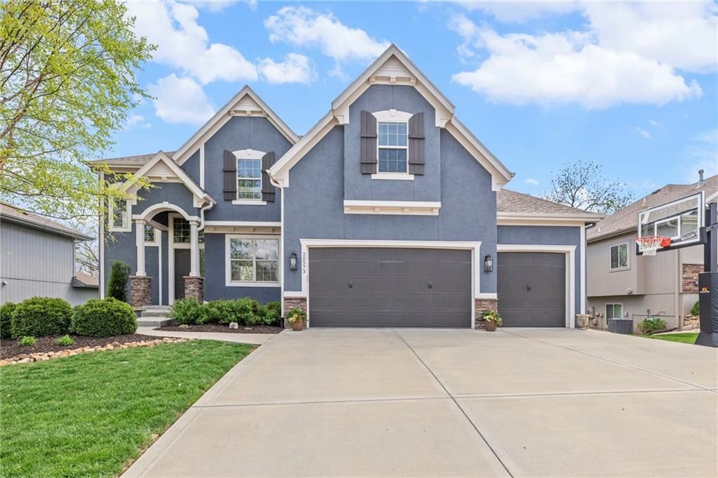 20573 W 112 Terrace, Olathe, KS 66061