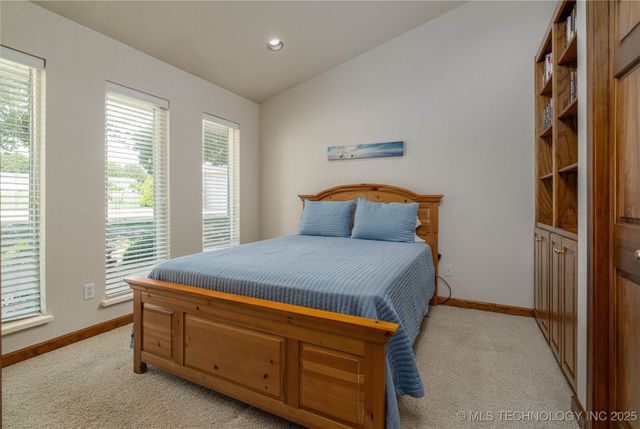 8775 Leonard Street, Kingston, OK 73439