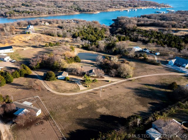 8775 Leonard Street, Kingston, OK 73439