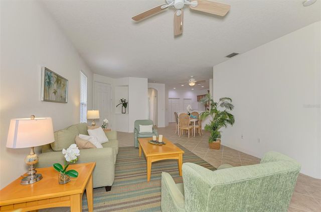 9367 CARNABY DRIVE, Venice, FL 34293