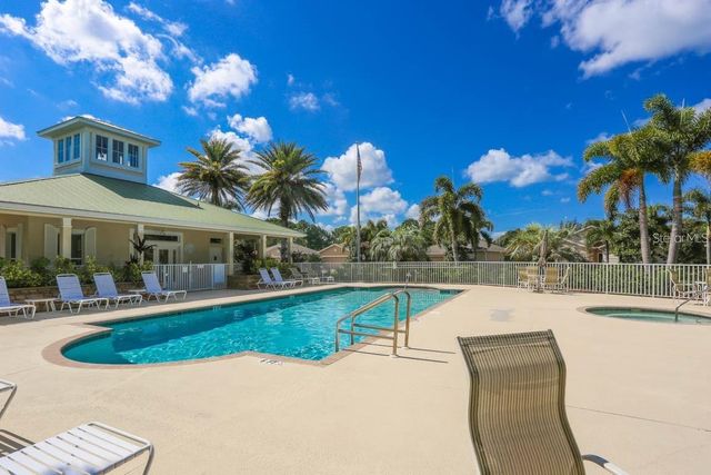 9367 CARNABY DRIVE, Venice, FL 34293