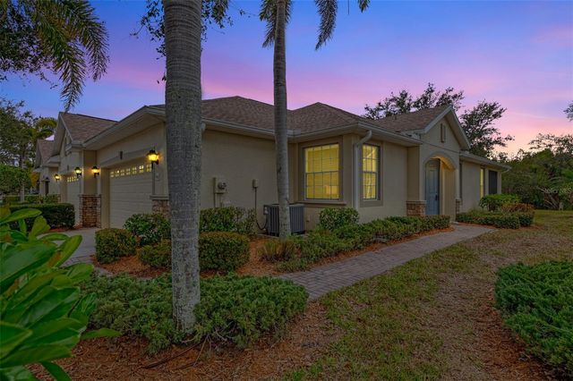 9367 CARNABY DRIVE, Venice, FL 34293
