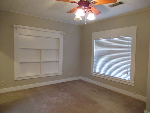 2213 Greenville Street, Caddo Mills, TX 75135