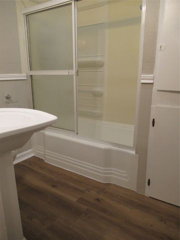 2213 Greenville Street, Caddo Mills, TX 75135