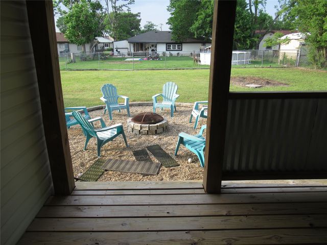 2213 Greenville Street, Caddo Mills, TX 75135