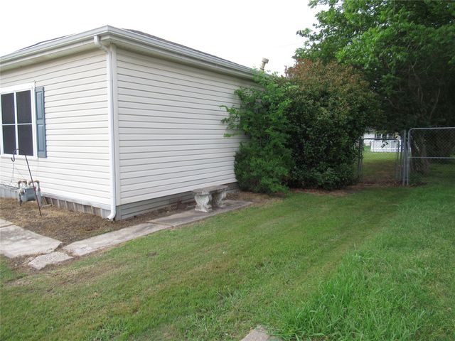 2213 Greenville Street, Caddo Mills, TX 75135