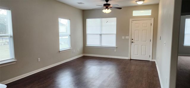 20 Louisiana Street, Texas City, TX 77591