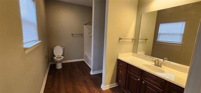 20 Louisiana Street, Texas City, TX 77591