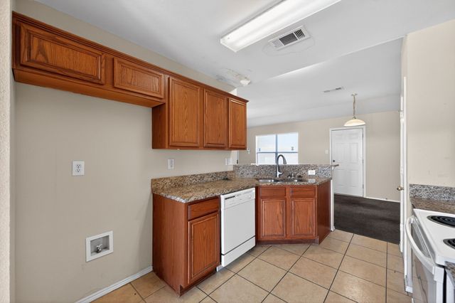 1715 Reynolds Street, Lancaster, TX 75134