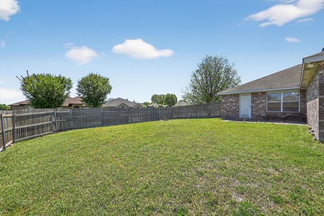 1715 Reynolds Street, Lancaster, TX 75134