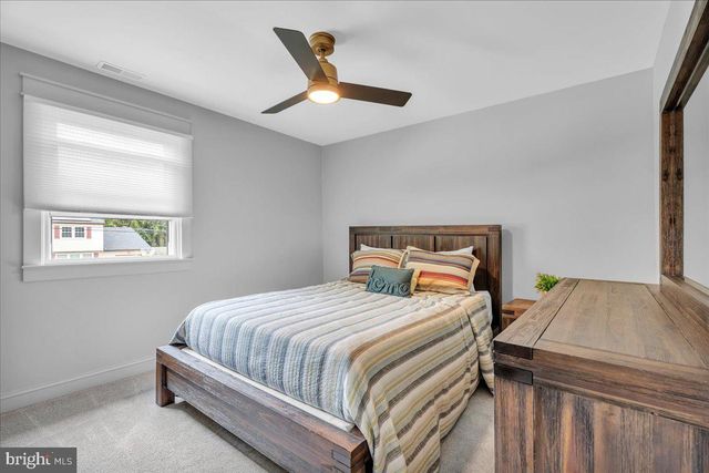 430 HIALEAH DR, Cherry Hill, NJ 08002
