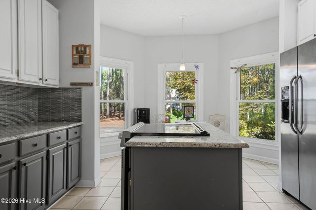 4149 Carlyle Place SE, Southport, NC 28461